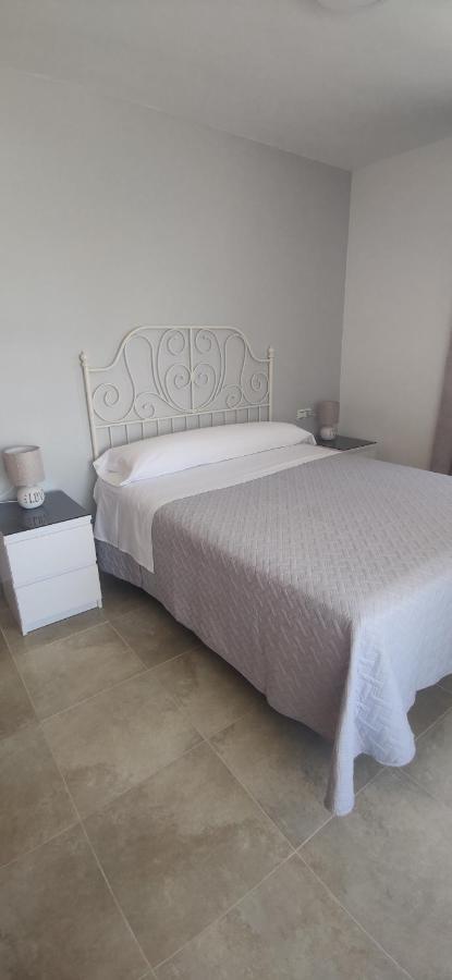 Apartamento Lorena Нерха Екстериор снимка