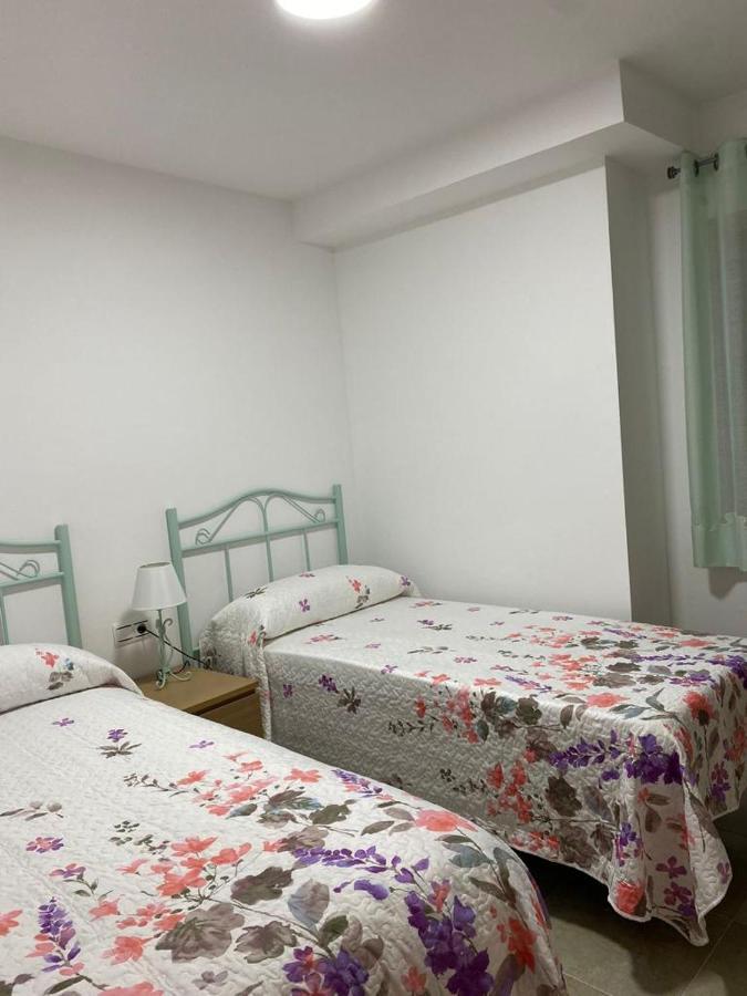 Apartamento Lorena Нерха Екстериор снимка